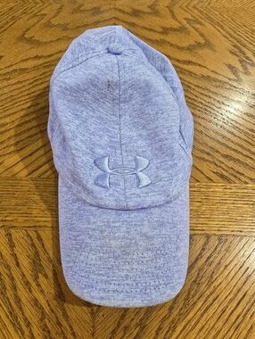 Under Armour Light Gray Heathered Athletic Cap